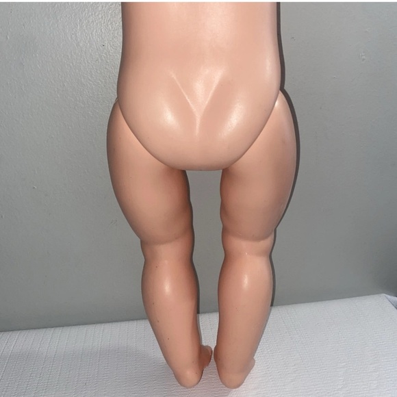 Vintage Ellanee 26-11 Drink N’ Wet Toddler doll, 28”-1960 - Picture 7 of 15